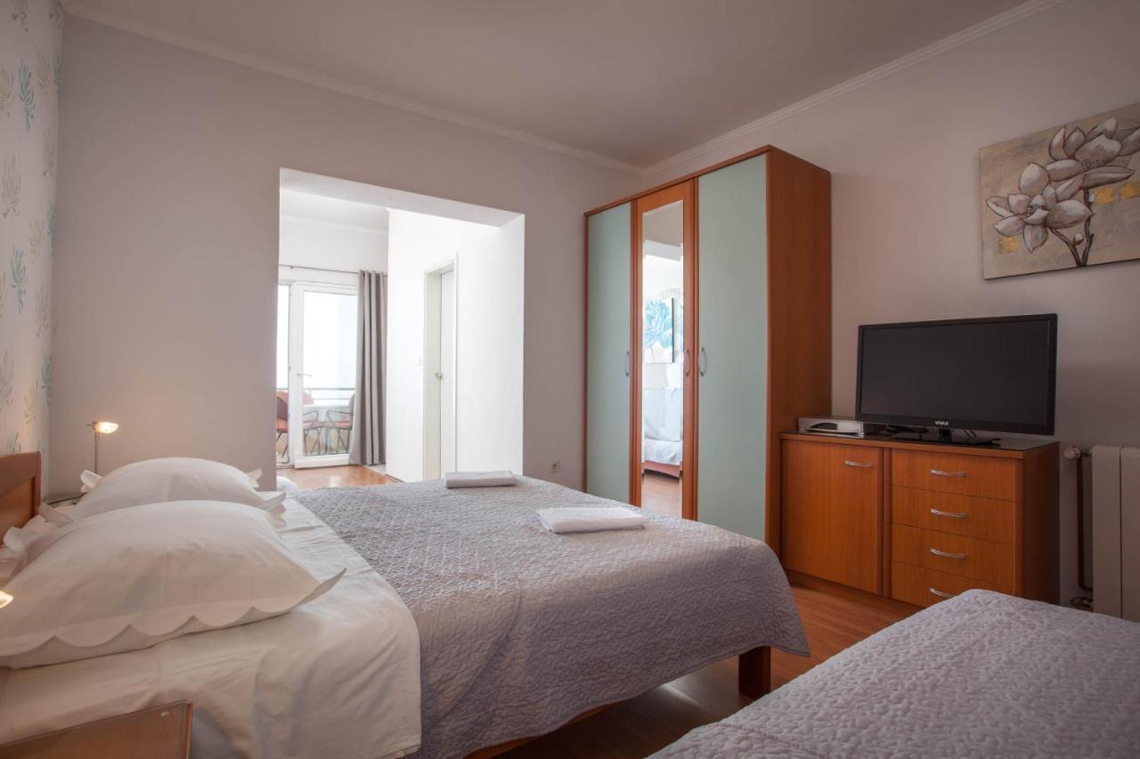 Apartments Marijan - Beachfront 투체피 외부 사진