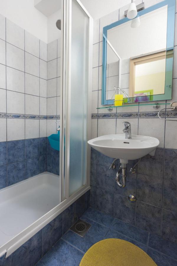 Apartments Marijan - Beachfront 투체피 외부 사진