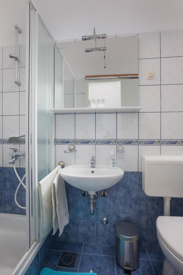 Apartments Marijan - Beachfront 투체피 외부 사진