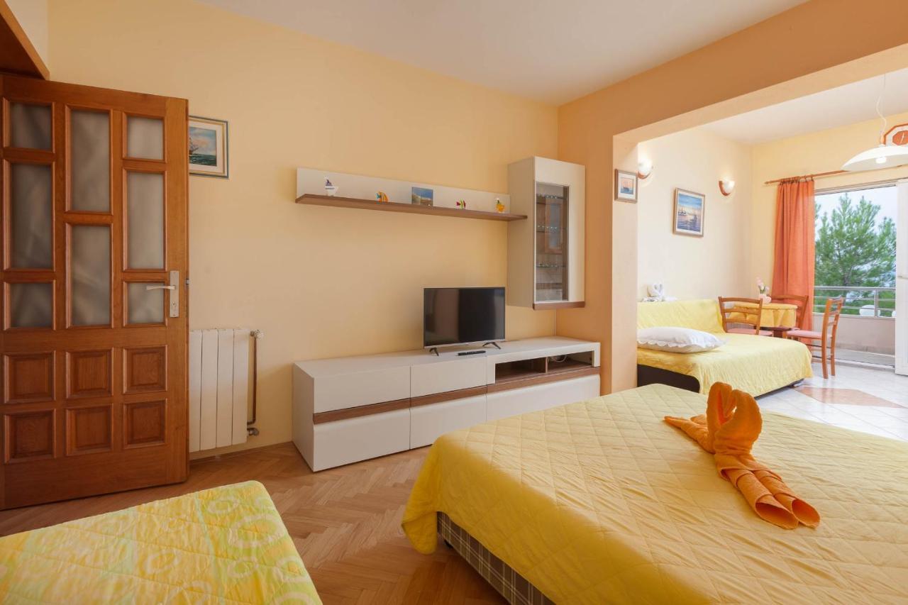 Apartments Marijan - Beachfront 투체피 외부 사진